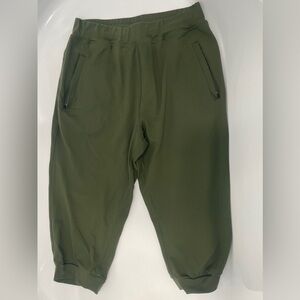 Umoro Benchmark Bodybuilding Men’s Cropped Jogger Medium Olive